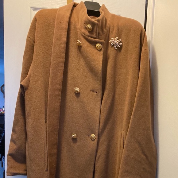 Jackets & Blazers - Women’s wool/Cashmere long coat.